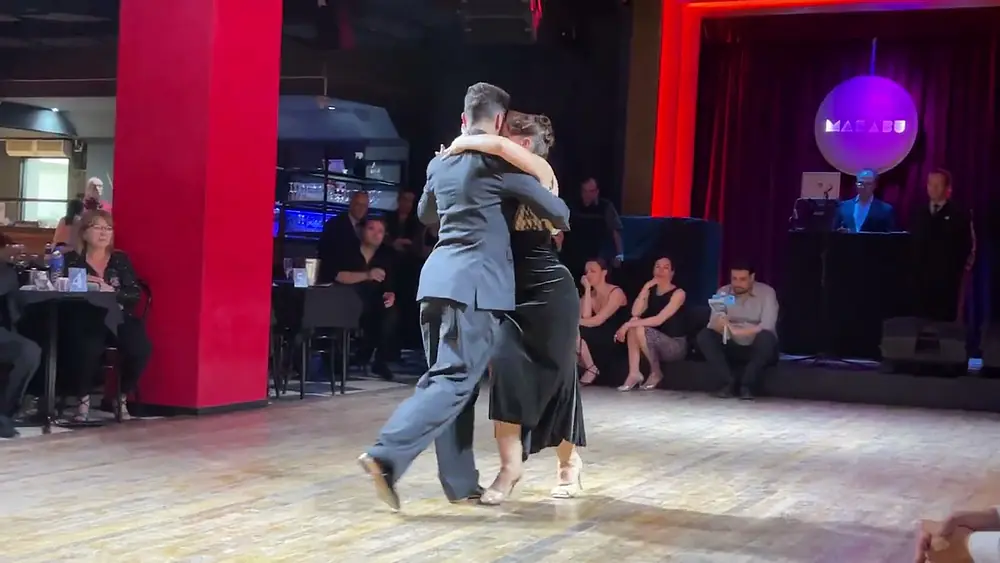 Video thumbnail for Argentine Tango | Suyay Quiroga and Jonny Carvajal | Milonga Malena (2)