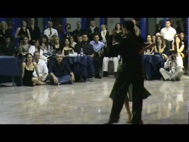 Video thumbnail for Josè Almar y Juliana Aparicio - 5° Apulia Tango Festival - Bari 01.06.12 - Tango.MPG