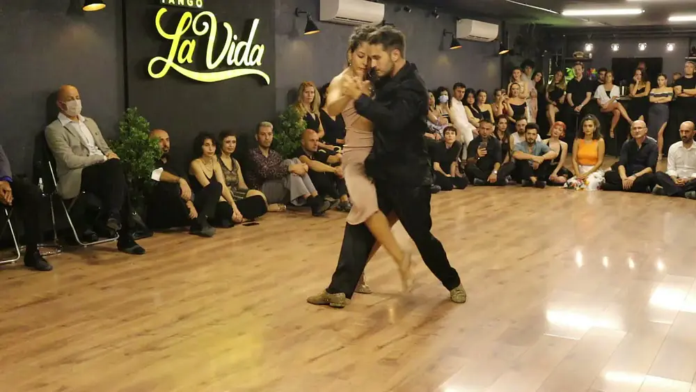 Video thumbnail for Mert Moran & Dilara Zorlu   2/4 Tango Bardo - Mi Dolor  Tango La Vida Golden Nights