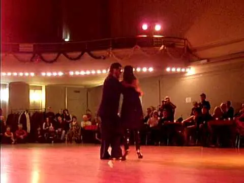 Video thumbnail for Maria Bélen Giachello et Diego "El Pàjaro"Riemer Valse.AVI