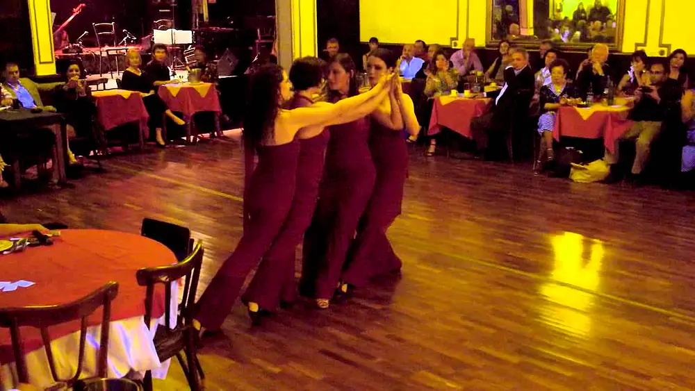 Video thumbnail for Tango Con*Fusión dances with Johana Copes