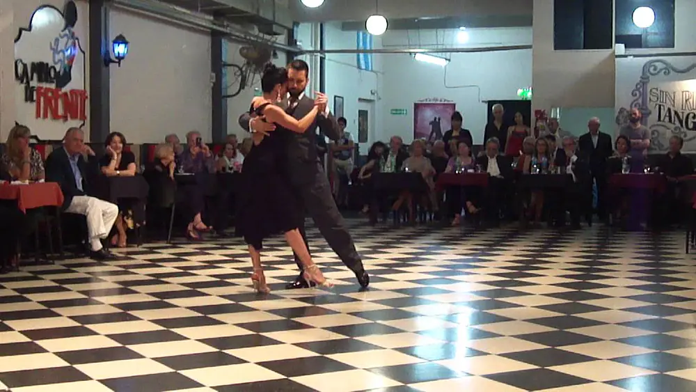 Video thumbnail for Sin Rumbo, bailan JAVIER RODRIGUEZ & MOIRA CASTELLANO 3/4