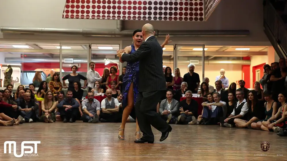 Video thumbnail for Show Diego Benavidez y Natasha Agudelo al MUST !!! Domenica 25.11.18