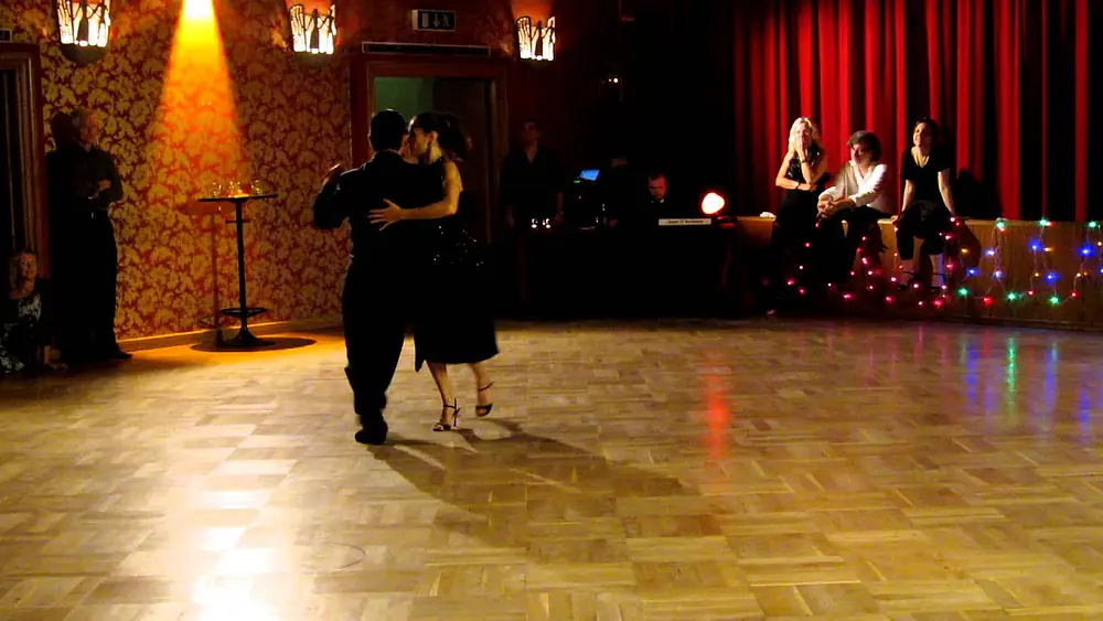 Video thumbnail for Leo Calvelli and Eugenia Usandivaras in Stockholm! (2)