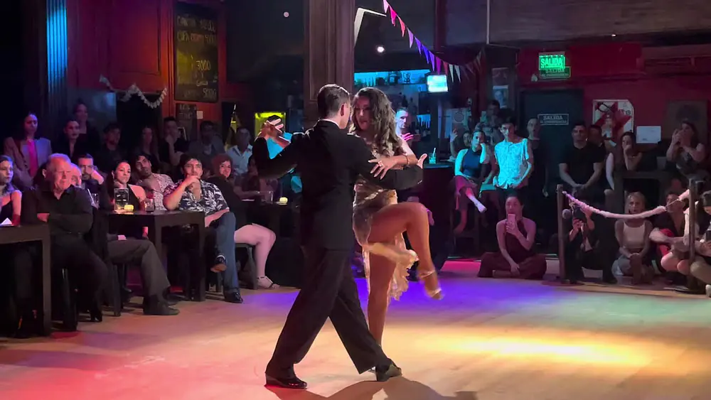 Video thumbnail for Jésica Gómez and Marcos Monzon @ La Comedia Tango 10/26/24 #1 Subscribe🔔#tango