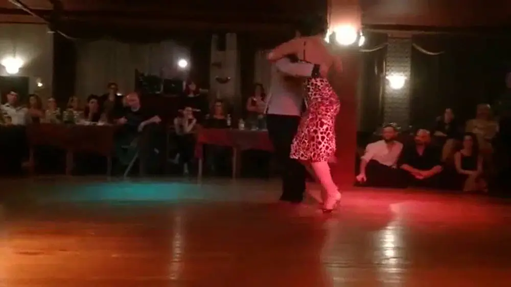 Video thumbnail for Natasha Lewinger y Haris Mihail