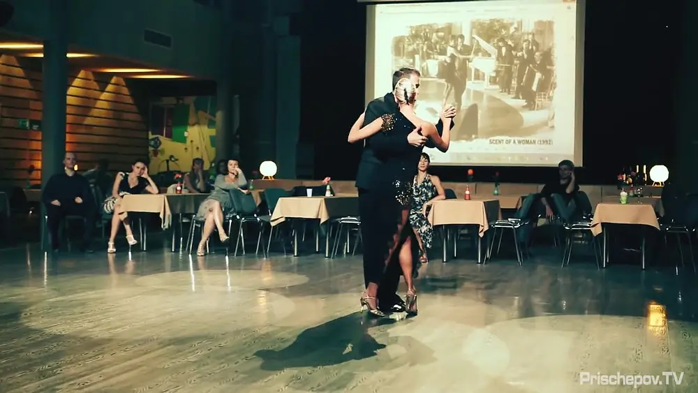 Video thumbnail for Michael Nadtochi & Eleonora Kalganova, 1-3, Milonga "Me Gusta" 16.09.2014