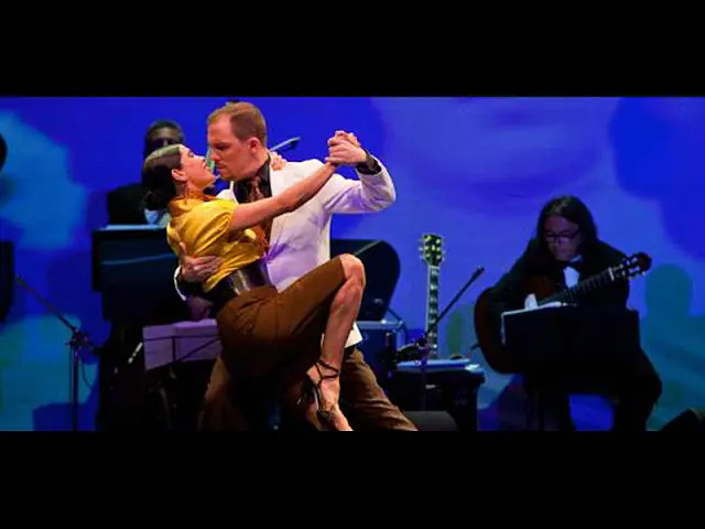 Video thumbnail for Sebastian Misse & Andrea Reyero au Patio de Tango