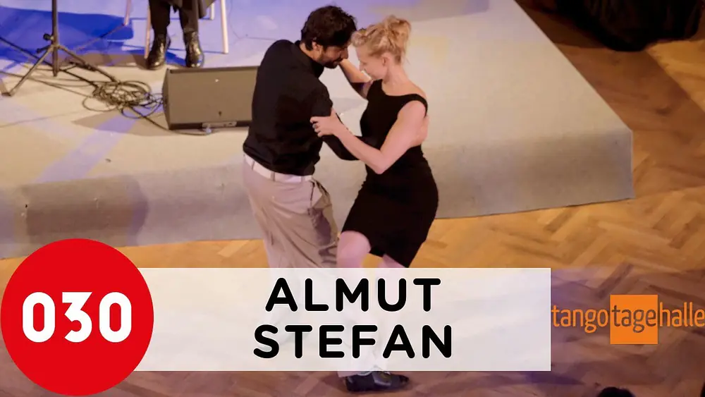 Video thumbnail for Almut and Stefan Knauß – Desde el alma by Tango Sonos