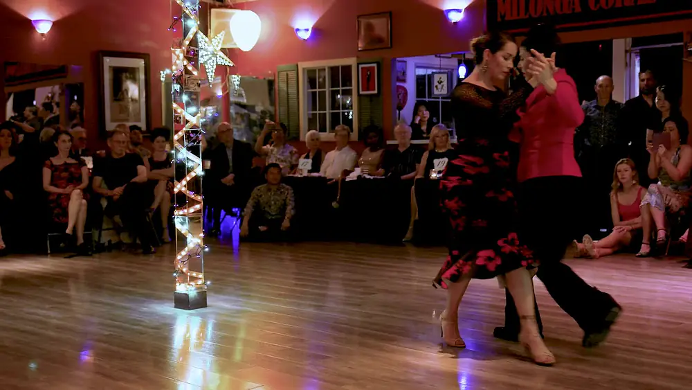 Video thumbnail for Mariana López Cattini & Laura Smart bailan "En esta tarde de gris" Anibal Troilo
