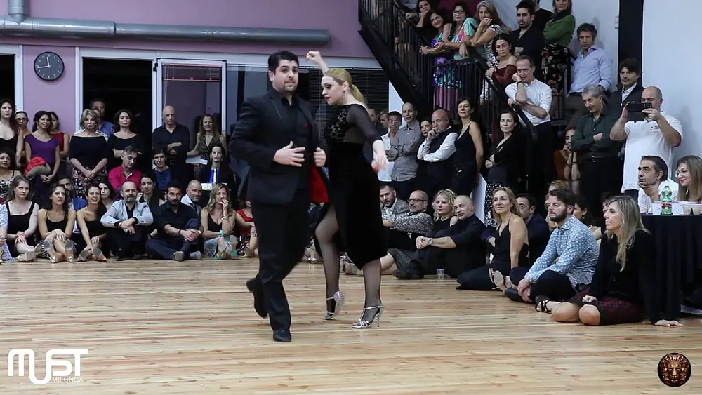 Video thumbnail for Show Fernando Sanchez Ariadna Naveira al MUST !!! Domenica 15.12.19