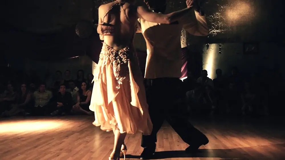 Video thumbnail for 2nd TangoLovers Festival 05.02.16 – Julio Altez & Melina Mourino 3/4