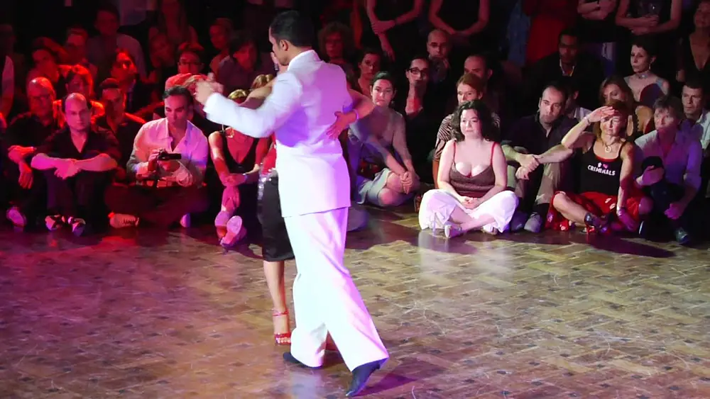 Video thumbnail for btf 2011 - demo 1 Frank Obregón y Jenny Gil @ Brussels tango festival 2011