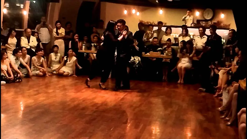 Video thumbnail for Marite Lujan & Victor Cho " Hoy Al Rocordarla "  Tango Queen Duo in Taipei 2015