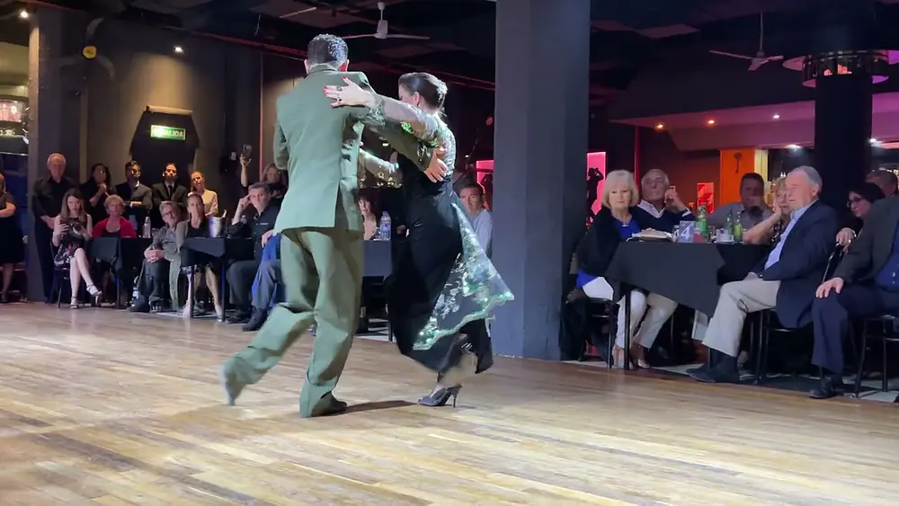 Video thumbnail for Argentine Tango | Barbara Ferreyra & Agustin Agnez (2) Milonga Malena Sept. 2023