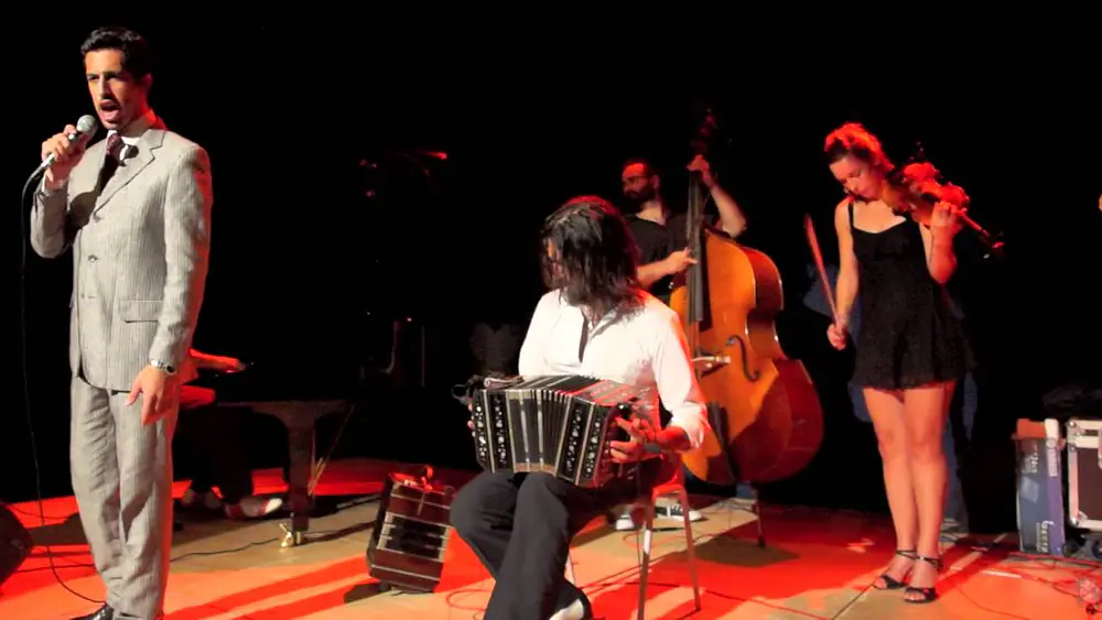 Video thumbnail for El Cachivache Quniteto & Martín Troncozo - Limouzi Tango Festival 2015 - Tango A Vivre Limoges