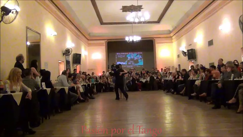 Video thumbnail for SILVINA VALZ y FERNANDO GALERA Bailando el Tango PENSALO BIEN en LA MILONGA SOLIDARIA