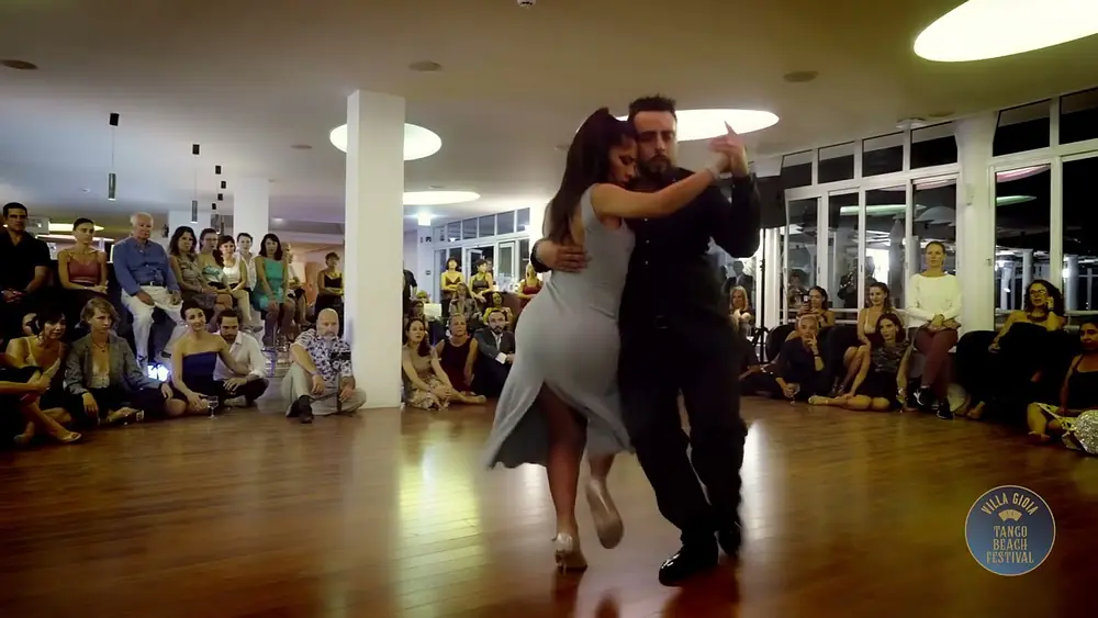 Video thumbnail for Jonathan Saavedra & Clarisa Aragón (2/6)