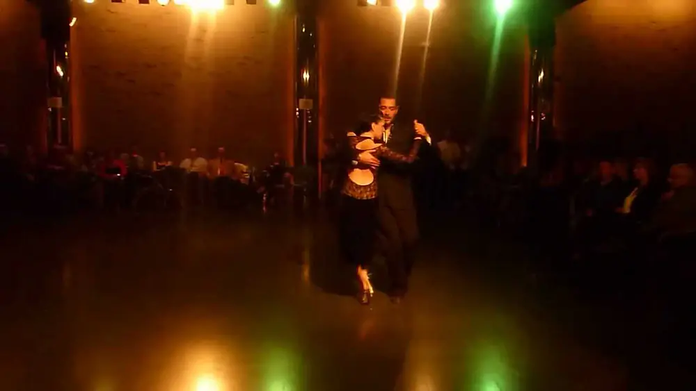 Video thumbnail for JORGE PAHL & VERONICA PALACIOS - "LA MILONGA DE BUENOS AIRES"