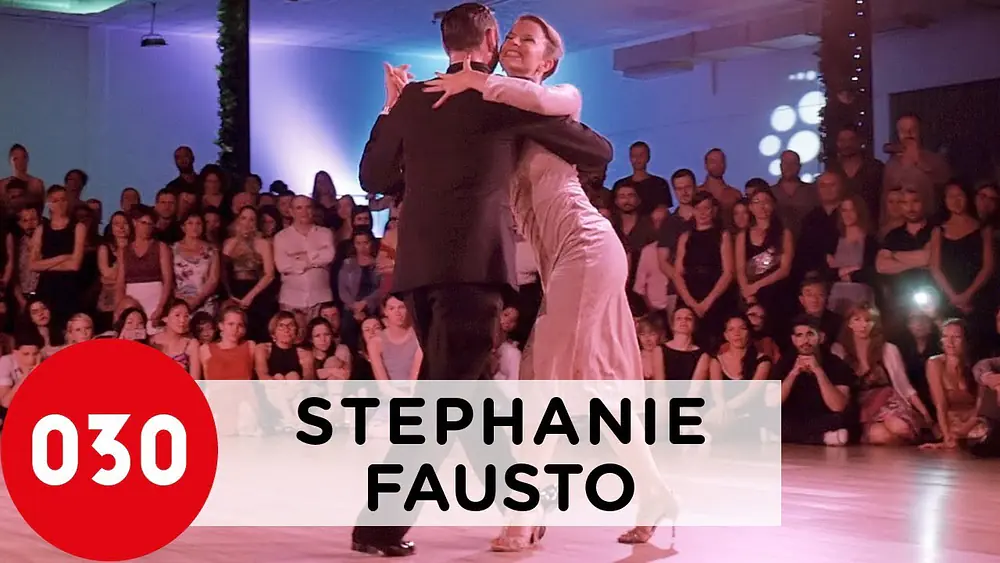 Video thumbnail for Stephanie Fesneau and Fausto Carpino – Reliquias porteñas #FaustoyStephanie