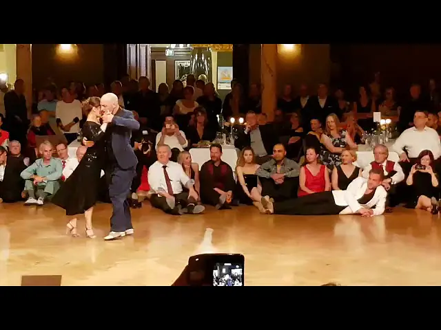 Video thumbnail for Tango Alemán: Alejandra Heredia & Mariano Otero dancing "Zamba de Z" at Wuppertal Ball 2018