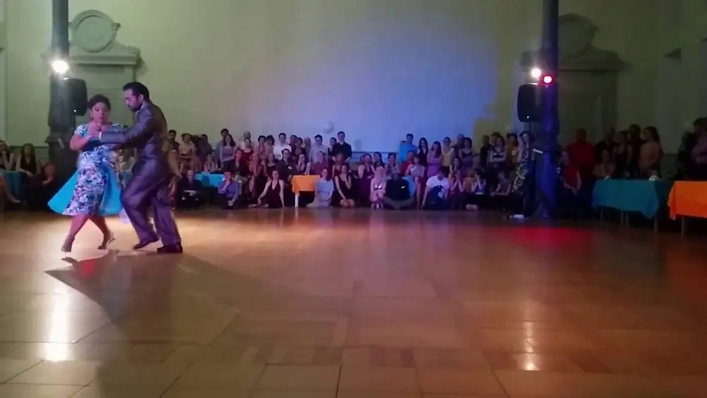 Video thumbnail for Graciela GONZALEZ y Leonardo SARDELLA - Sin Lagrimas (White Nights Tango 2016)
