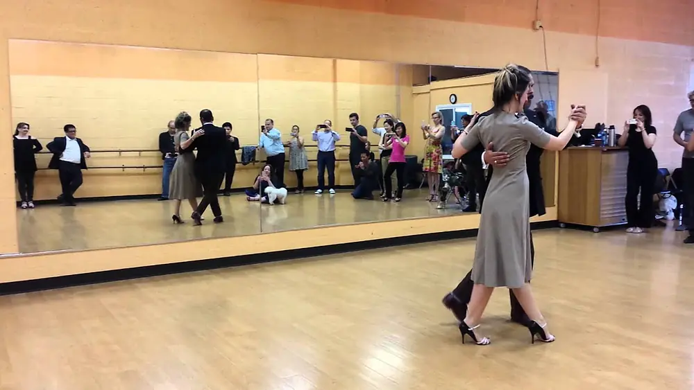 Video thumbnail for Argentine tango workshop: Fabian Peralta & Josefina Bermudez Avila - rhythmic figures