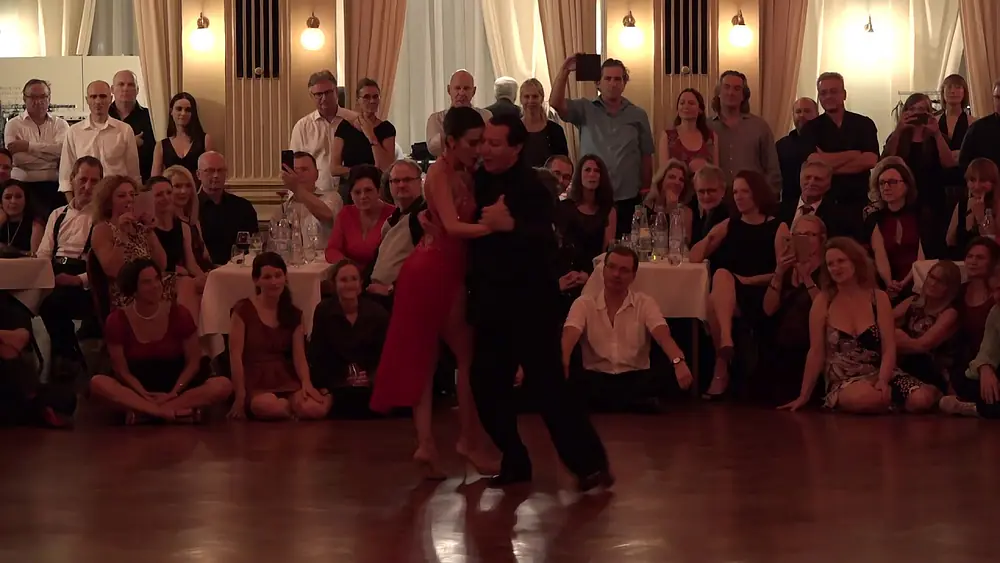 Video thumbnail for Daiana Gúspero & Miguel Ángel Zotto - No hay tierra como la mía