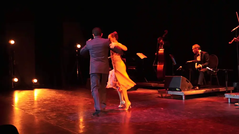 Video thumbnail for Sabrina & Ruben Veliz , Solo tango Orquesta, concert in Berlin 2014
