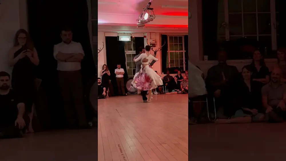 Video thumbnail for Colgando.. Julio Alvarez & Silvina Tse in London