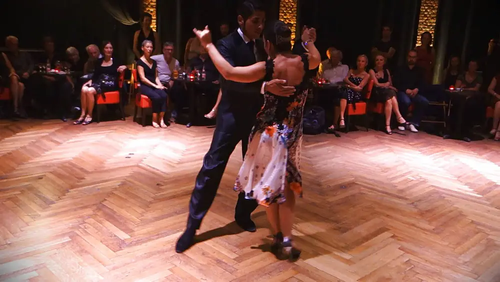 Video thumbnail for Tango: Celeste Rey y Sebastián Nieva, 2/11/2014, Milonga de Estar bien 2/4