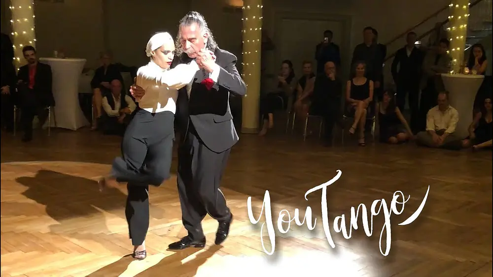 Video thumbnail for Eduardo Capussi & Mariana Flores, "Una Fija"