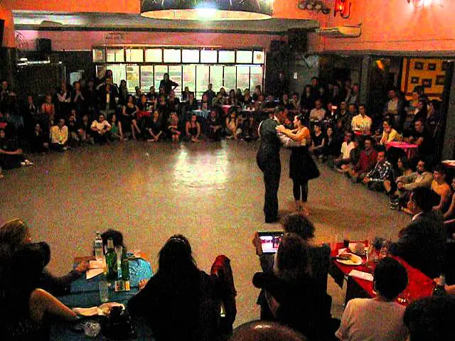 Video thumbnail for GUILLERMINA QUIROGA y JUNIOR CERVILA en Viva La Pepa! Milonga (2/4)