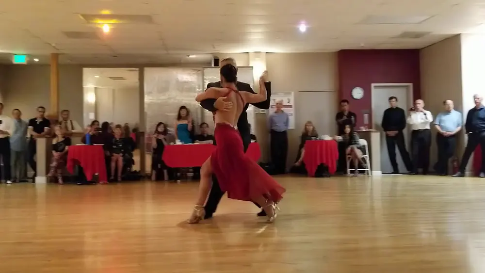 Video thumbnail for Paloma Rodriguez and Maximiliano Alvarado - performance at Dance blvd on October 11, 2019 (1 of 3)