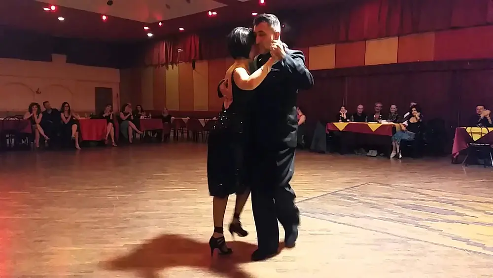 Video thumbnail for Paulina Cazabon & José Luis Gonzalez, Milonga del ochenta y tres