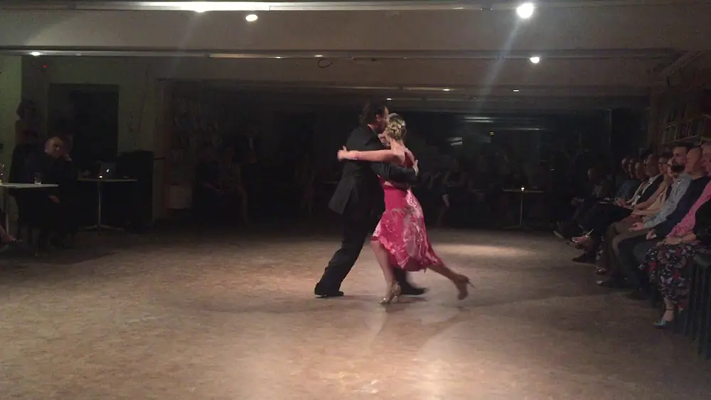 Video thumbnail for Giorgio Regnoli Noelia Barsi 2/3 Oslo  Milonga del 83