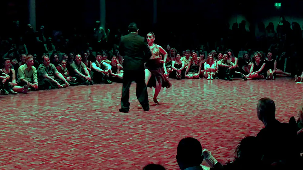 Video thumbnail for 2019 Basel - Sabrina & Ruben Veliz (4-4) Milonga