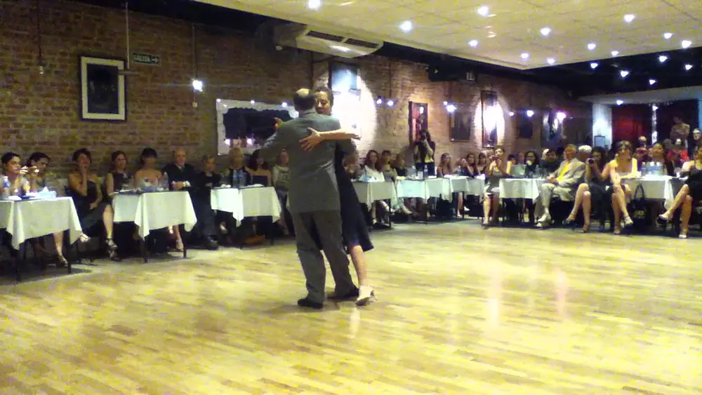 Video thumbnail for Bailaron Maria Plazaola & Ricardo Viqueira, por el 11 aniversario de Los Cachirulos - 29/11/14