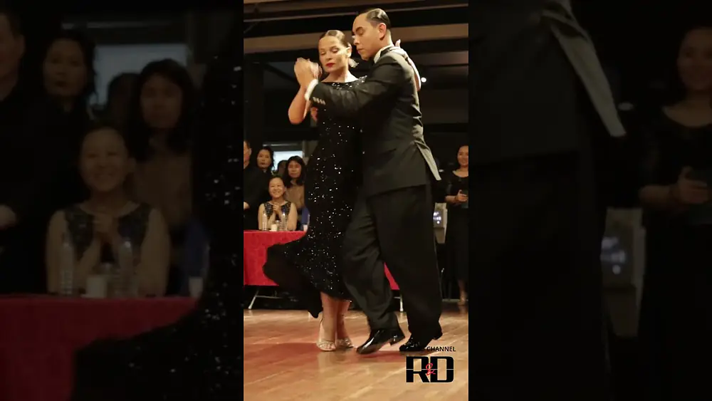 Video thumbnail for Jonny Carvajal y Suyay Quiroga - Olvidame #tango_rnd