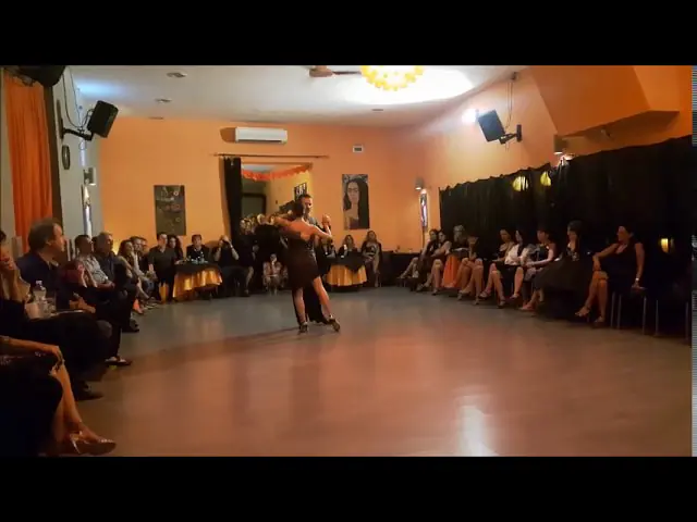 Video thumbnail for Esibizione di Claudio Coppola e Luciana Muzio in Ya Lo Ves di Juan D'Arienzo al Salon Baires Napoli