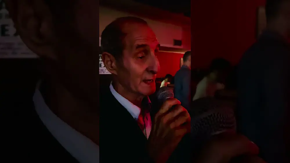 Video thumbnail for Tango.Gustavo Rosas. Dj Gus. Filmando a Tito Roca Cantor de Buenos Aires.La Viruta. Abril 2023.