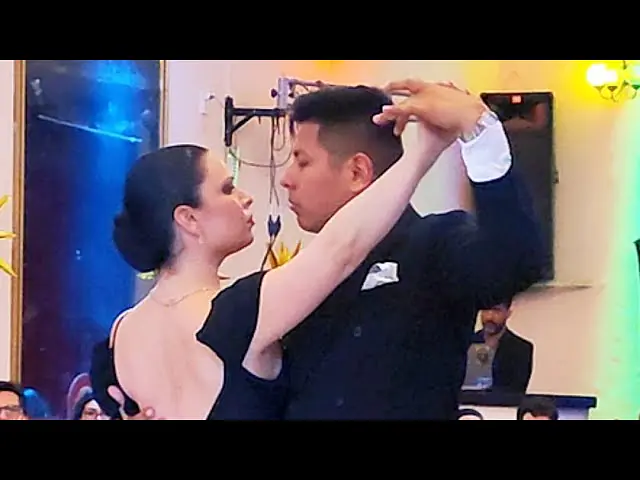 Video thumbnail for Arrabal (Pugliese) Sandra Naccache y Jorge López. En lo de Balmaceda Milonga 15may25 (1/3)