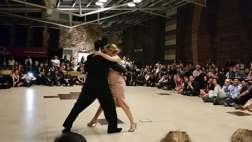 Video thumbnail for 4to Salta Tango Fest Carlitos Espinoza y Noelia Hurtado 4/4