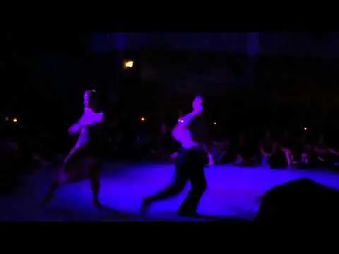 Video thumbnail for Claudio Gonzalez y Melina Brufman (Misterio Tango Festival) 02