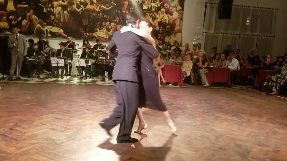 Video thumbnail for Magdalena Gutierrez & German Ballejo, Barrio de Tango.Orq. Tipica Pichuco.3/3