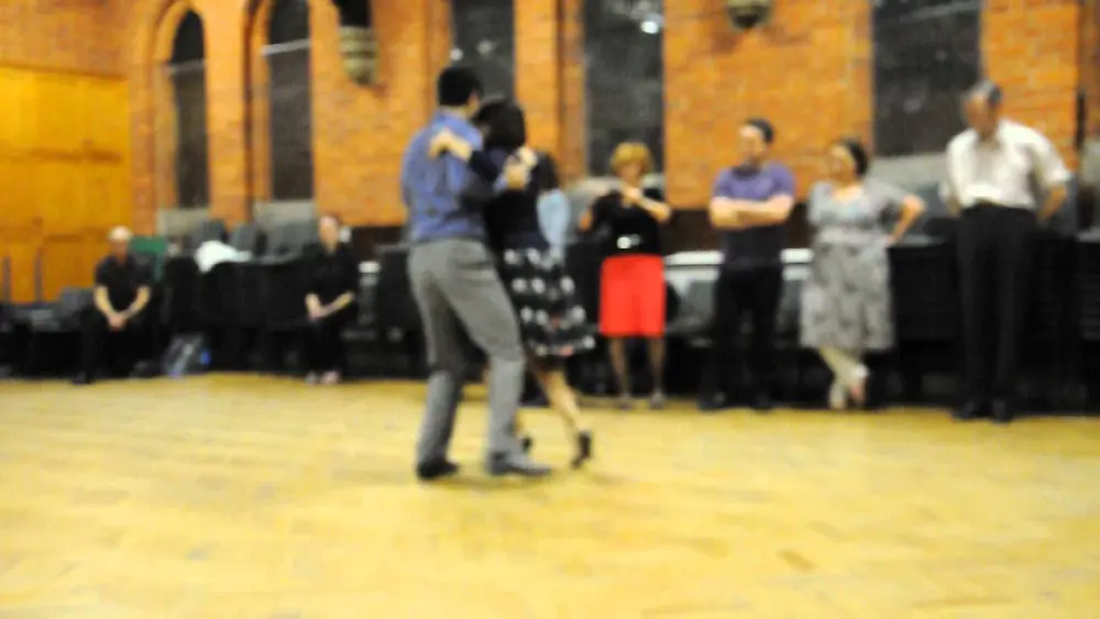 Video thumbnail for Vals class with Cristian Petitto & Nalya Vacca - Simple turns for beginners