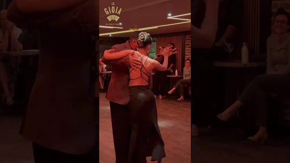 Video thumbnail for Octavio Fernandez et Carolina Giannini à la Milonga La GIOIA