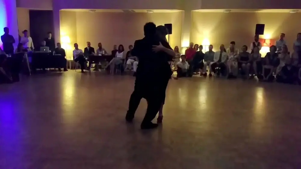 Video thumbnail for Argentine tango: Noelia Hurtado & Carlitos Espinoza - Rebeldía