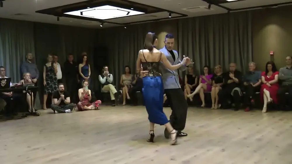 Video thumbnail for Michael Nadtochi y Elvira Lambo 14° TransylvaniaTangoMarathon  05.08.2023  4.4