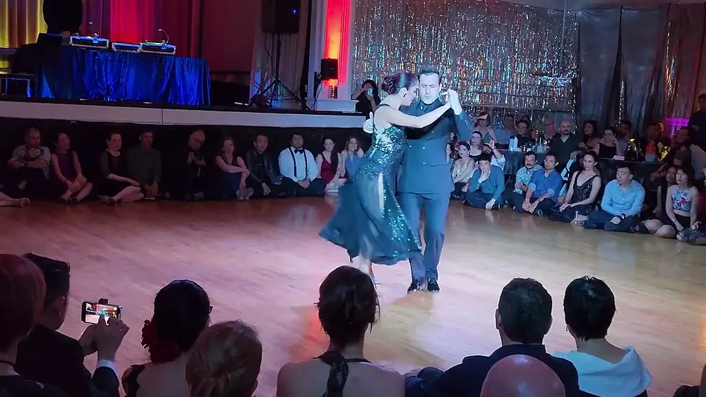 Video thumbnail for Argentine tango: Vanesa Villalba & Facundo Piñero - El Aeroplano